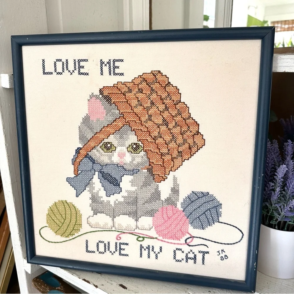 Vtg Love Me, Love My Cat Handmade Framed Cross Stitch Embroidery Art Wall Hang